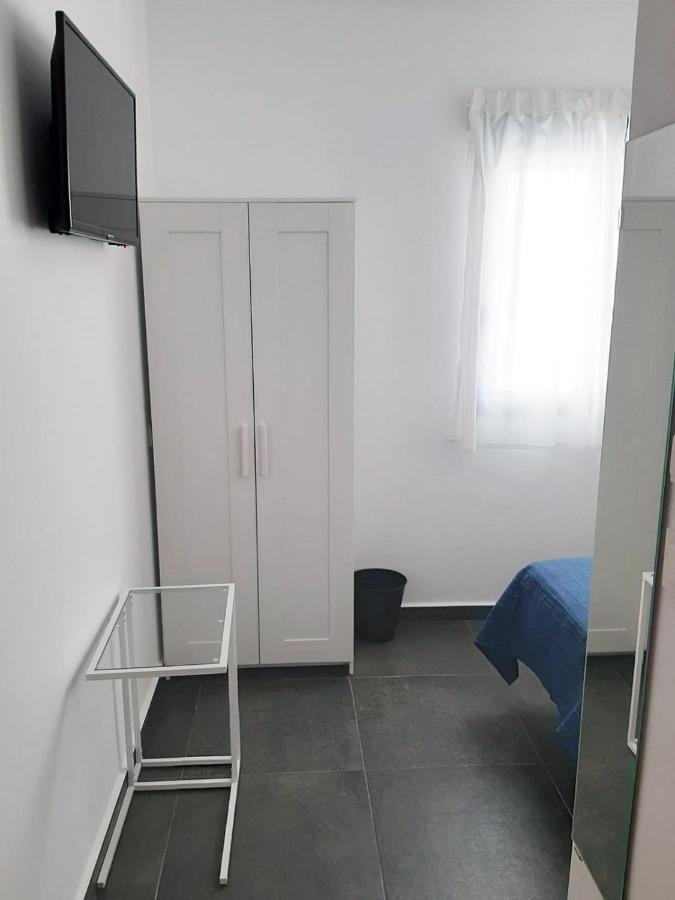 Josefina Bed & Breakfast Granja de Rocamora Bagian luar foto